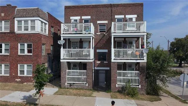 $699,999 | 1316 Admiral Boulevard, Kansas City, MO 64106