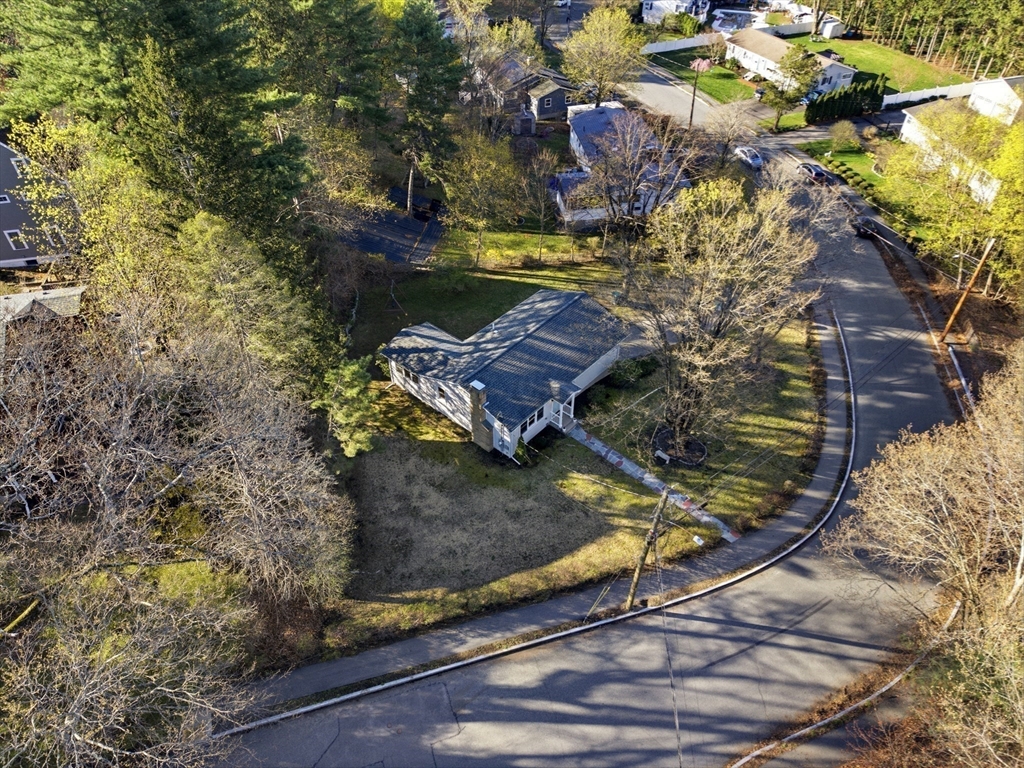 11 Ingleside Road Natick, MA 01760 - Photo 7 of 40 Gallery Image 7