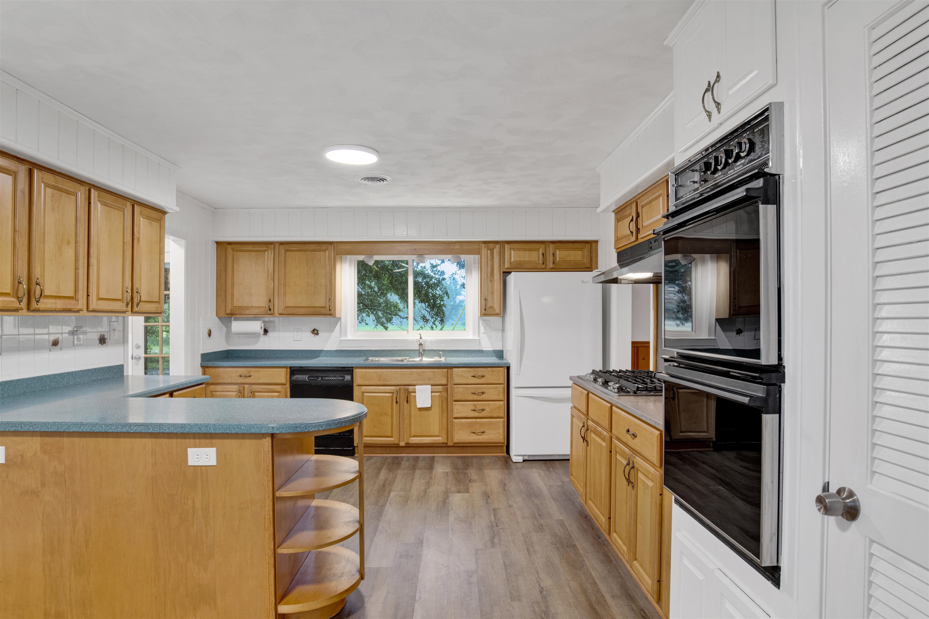 18347 Underwood Road Foley, AL 36535 - Photo 8 of 40 Kitchen