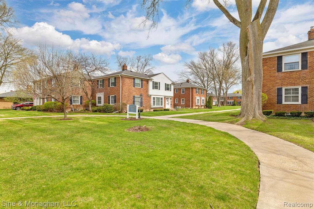 612 Cadieux Road Grosse Pointe, MI 48230 - Photo 29 of 35