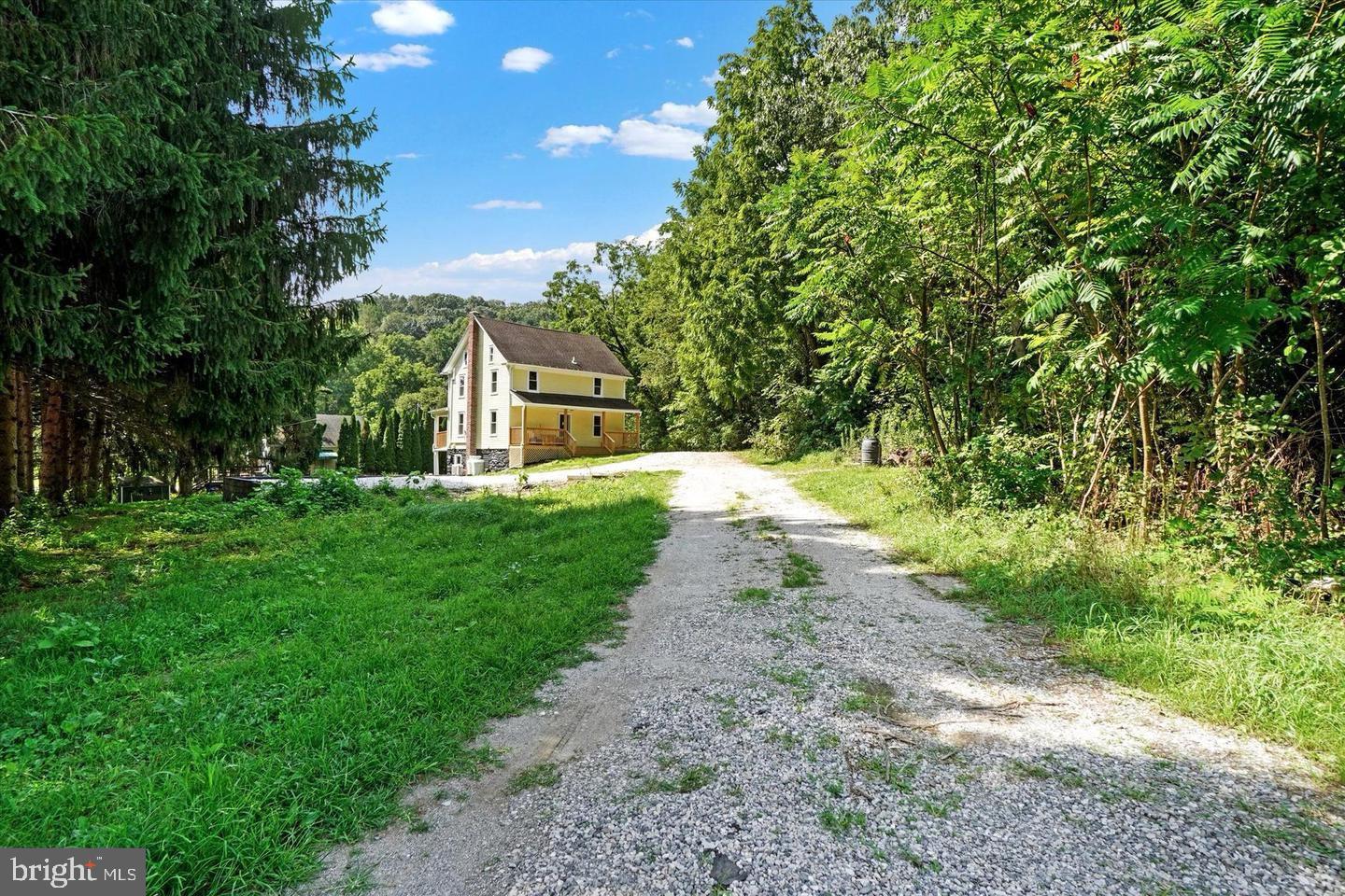 4025 Cherry Run Road Glen Rock, PA 17327 - Photo 2 of 30