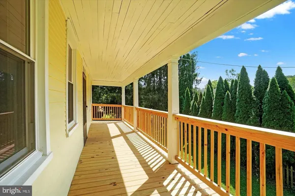 $319,900 | 4025 Cherry Run Road, Glen Rock, PA 17327