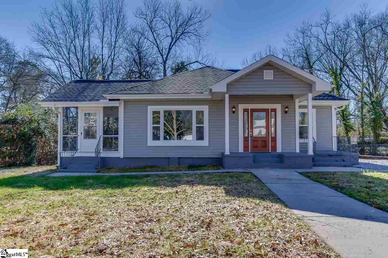 205 Highland Road Easley, SC 29640 - Photo 1 of 36