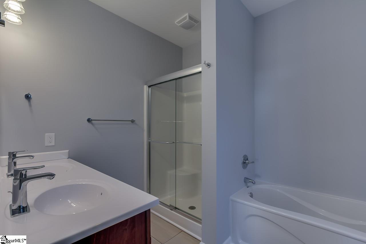 205 Highland Road Easley, SC 29640 - Photo 26 of 36