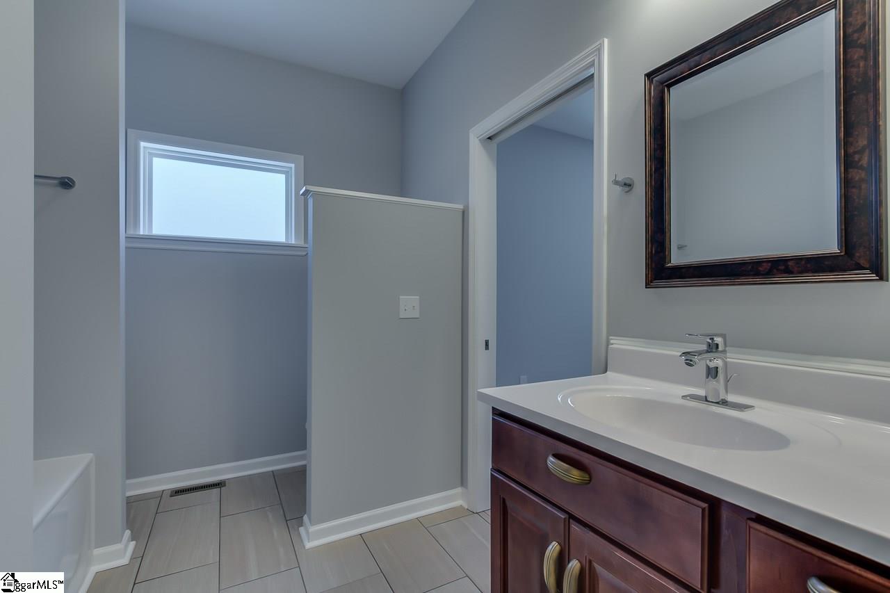 205 Highland Road Easley, SC 29640 - Photo 27 of 36