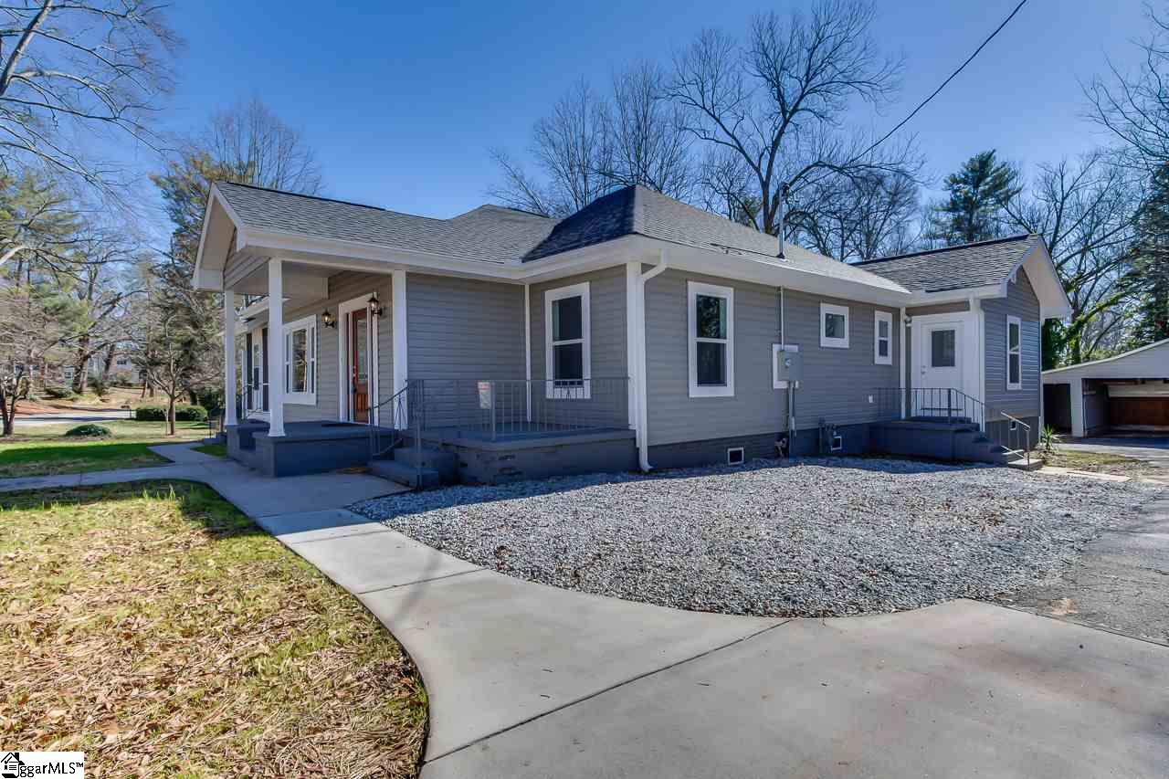 205 Highland Road Easley, SC 29640 - Photo 8 of 36