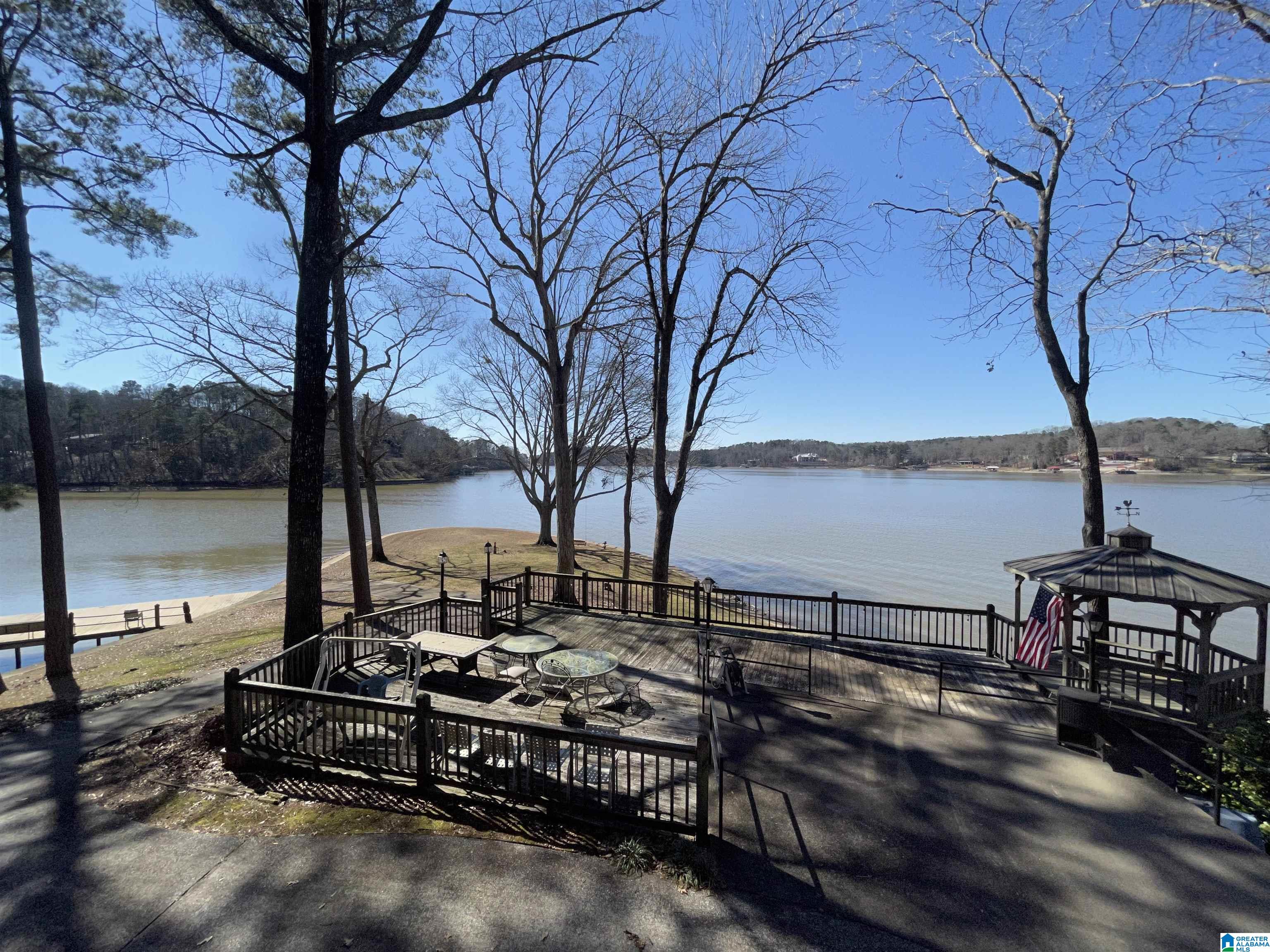 575 Ridgeway Circle Talladega, AL 35160 - Photo 14 of 41