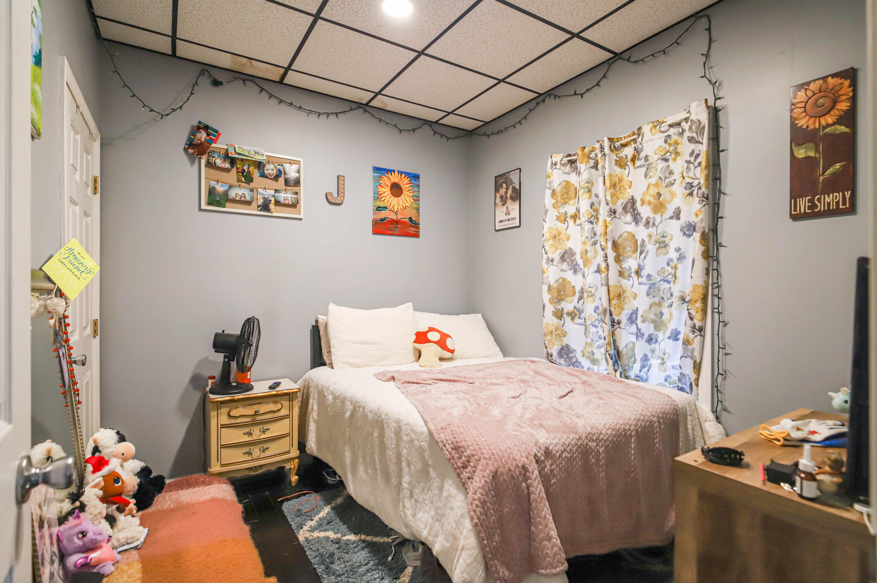 9 Lunt Street Biddeford, ME 04005 - Photo 14 of 18 9 Lunt St Biddeford -47