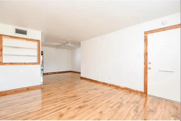 $1,595 | 7233 Beechnut Street, Unit A, Houston, TX 77074