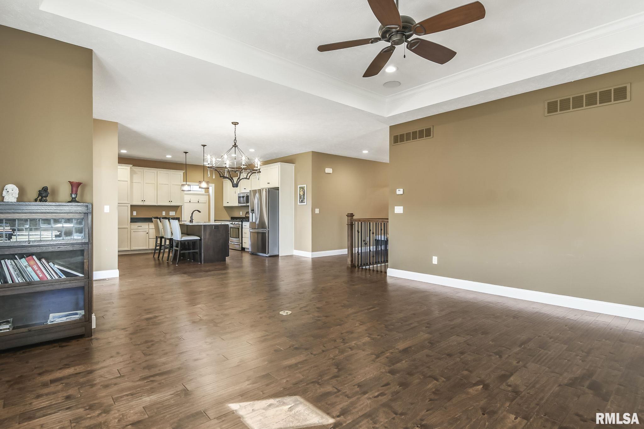 3960 Waterstone Way Springfield, IL 62711 - Photo 7 of 33