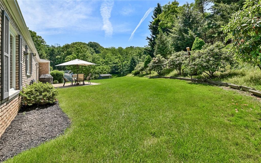 2371 Oakview Drive Pittsburgh, PA 15237 - Photo 24 of 25 a view of a garden with an outdoor space