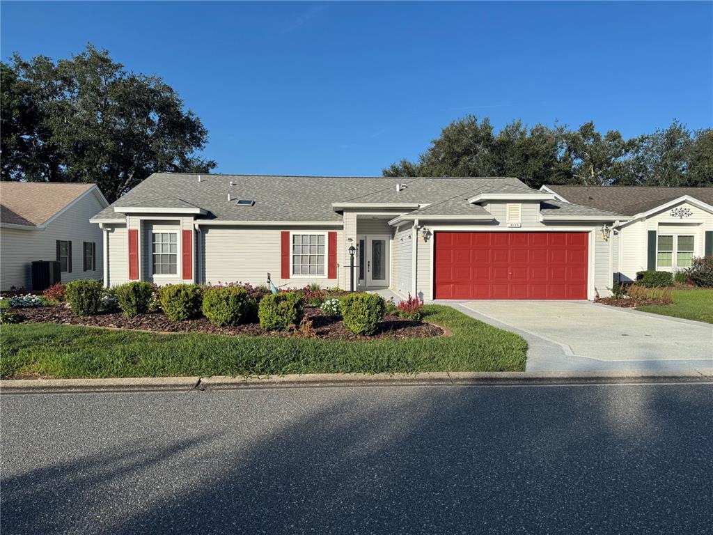 4755 Tara View Road Leesburg, FL 34748 - Photo 1 of 100