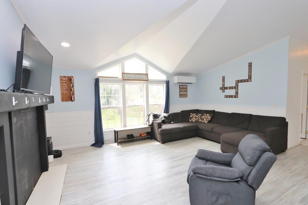 111 Rebel Hill Road Clifton, ME 04428 - Photo 9 of 28