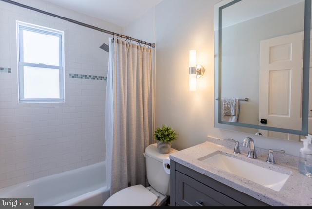 23 Churchtown Road Pennsville, NJ 08070 - Photo 11 of 19 Main floor bathroom