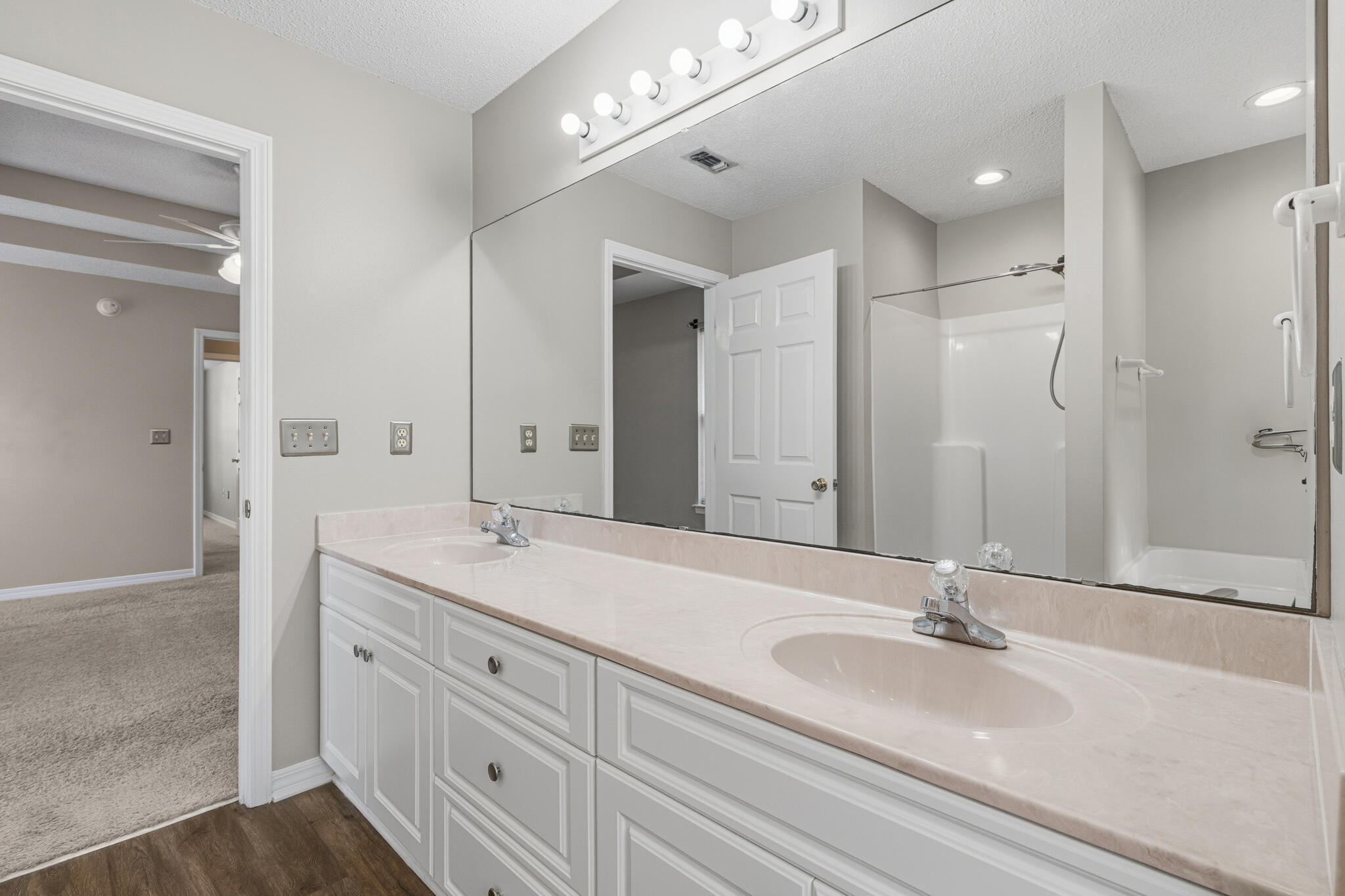 643 Alysheba Drive Crestview, FL 32539 - Photo 23 of 36 643AlyshebaDrive-34