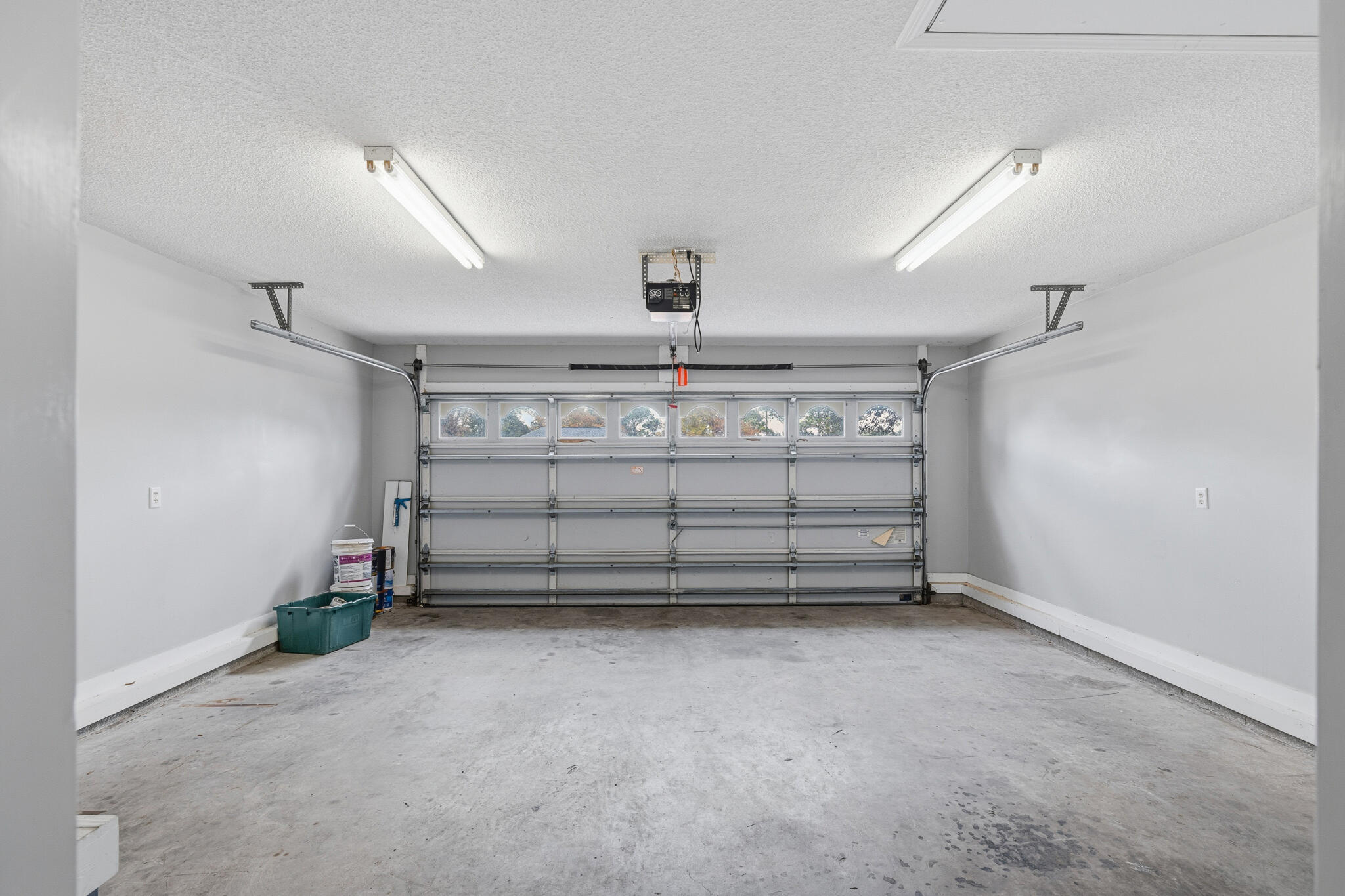 643 Alysheba Drive Crestview, FL 32539 - Photo 31 of 36 a view of an empty room with a cabinet