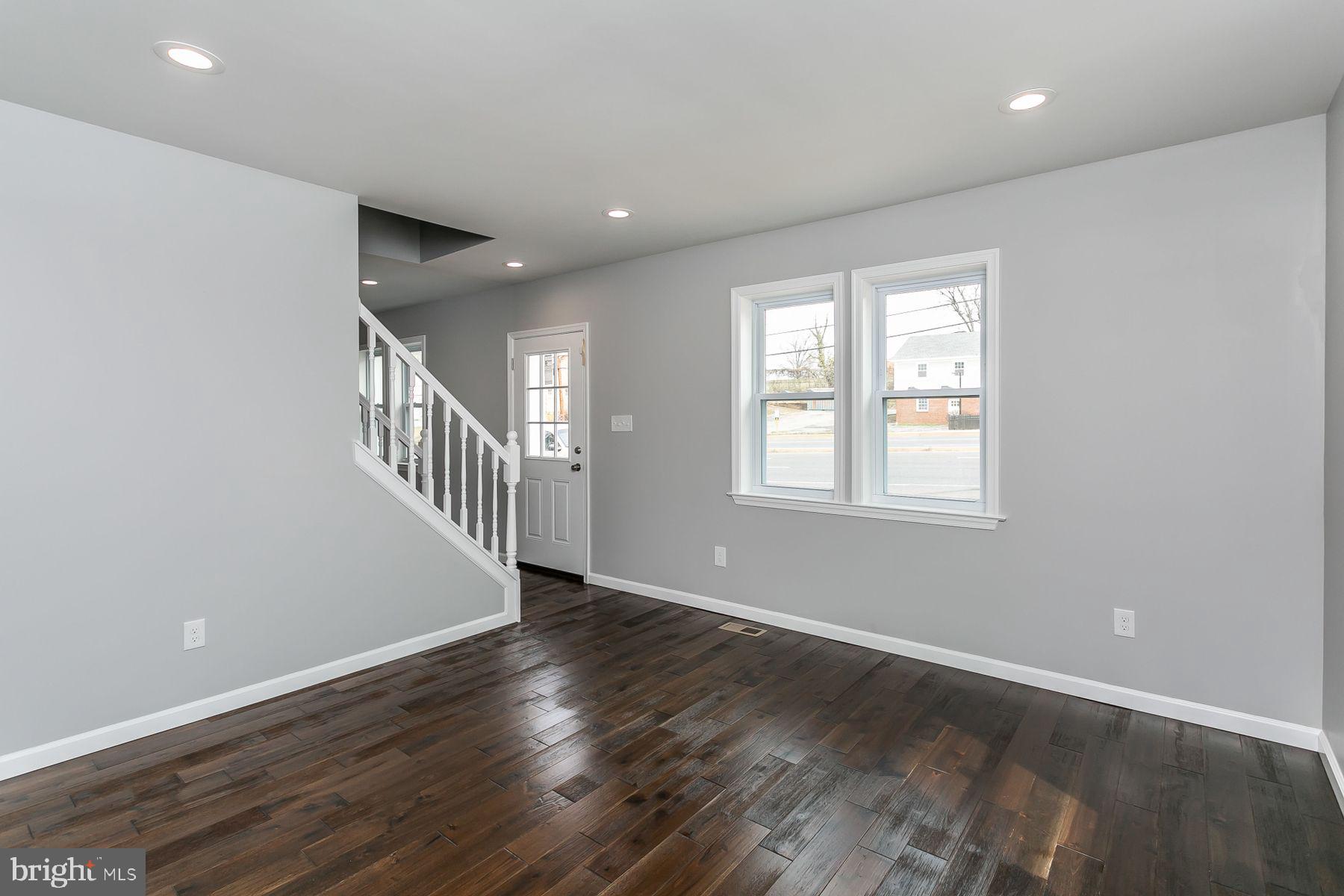 4621 Moravia Road Baltimore, MD 21206 - Photo 5 of 54 Dining Room