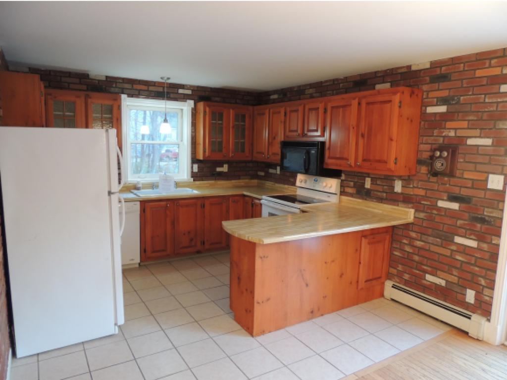51 Little Mill Road Sandown, NH 03873 - Photo 7 of 35