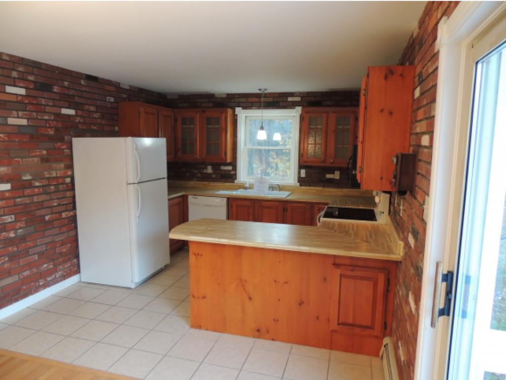 51 Little Mill Road Sandown, NH 03873 - Photo 8 of 35
