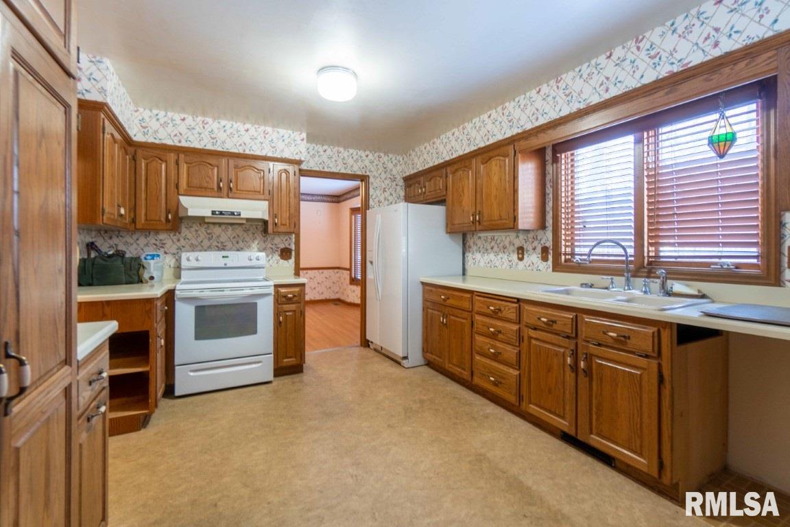 315 Wood Ridge Drive Dunlap, IL 61525 - Photo 15 of 49 Gallery Image 15