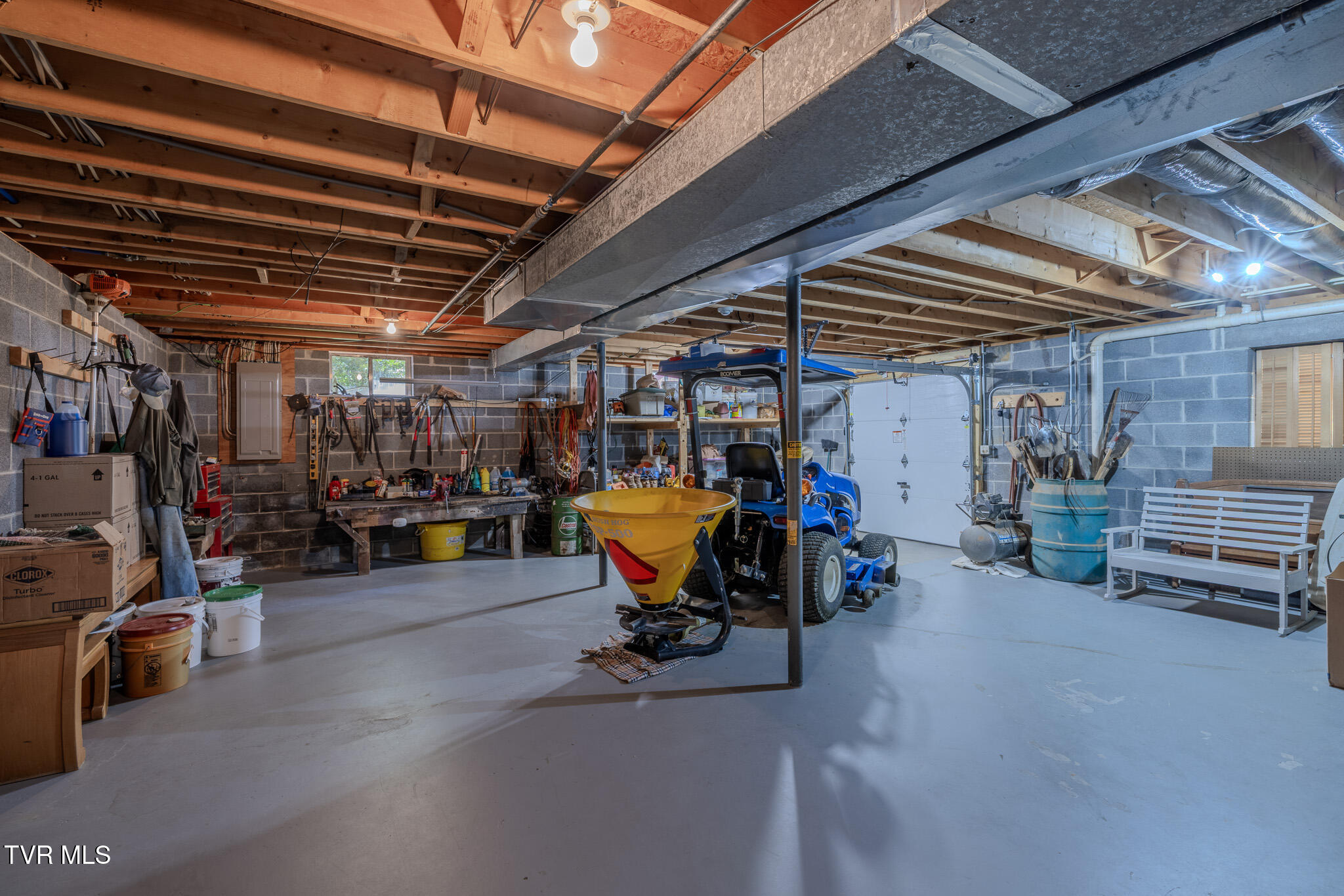 109 Headtown Road Jonesborough, TN 37659 - Photo 34 of 43 1R9A6651-HDR