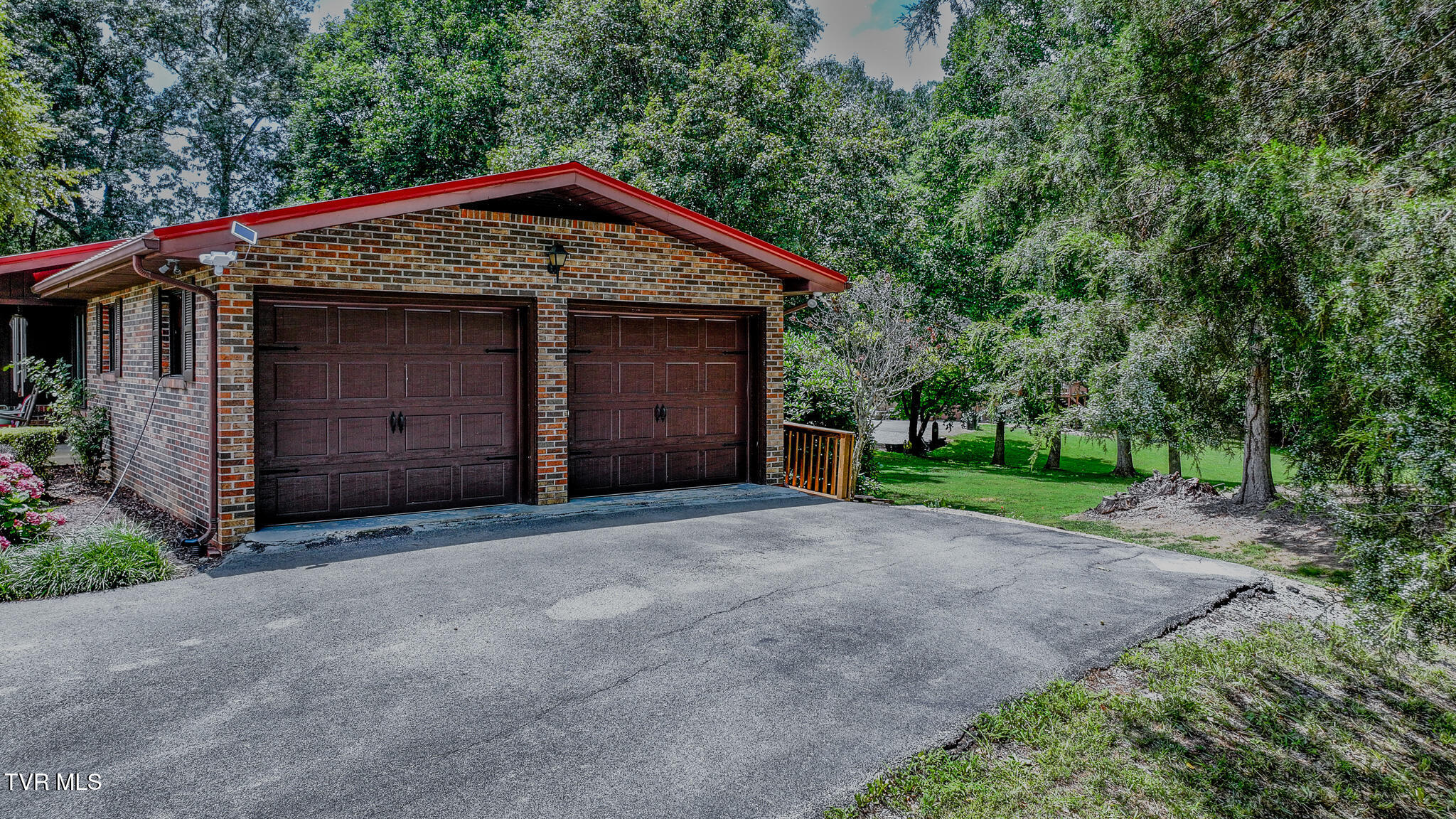 109 Headtown Road Jonesborough, TN 37659 - Photo 43 of 43 dji_fly_20250716_131052_0770_17526859510