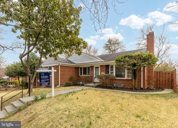 $5,500 | 2736 Stephenson Lane Northwest, Washington, DC 20015