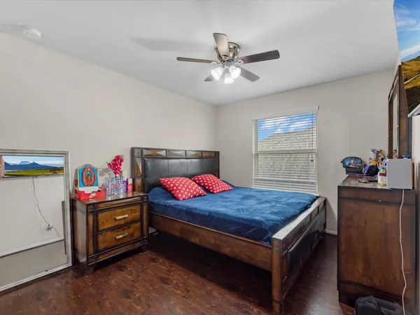 $335,000 | 10518 Sun River Falls Drive, Humble, TX 77396