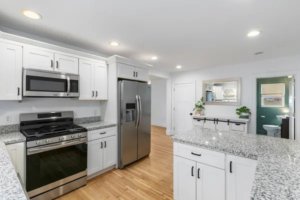 $589,900 | 84 Groveland Street, Haverhill, MA 01830