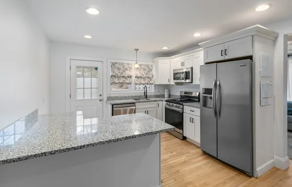 $589,900 | 84 Groveland Street, Haverhill, MA 01830