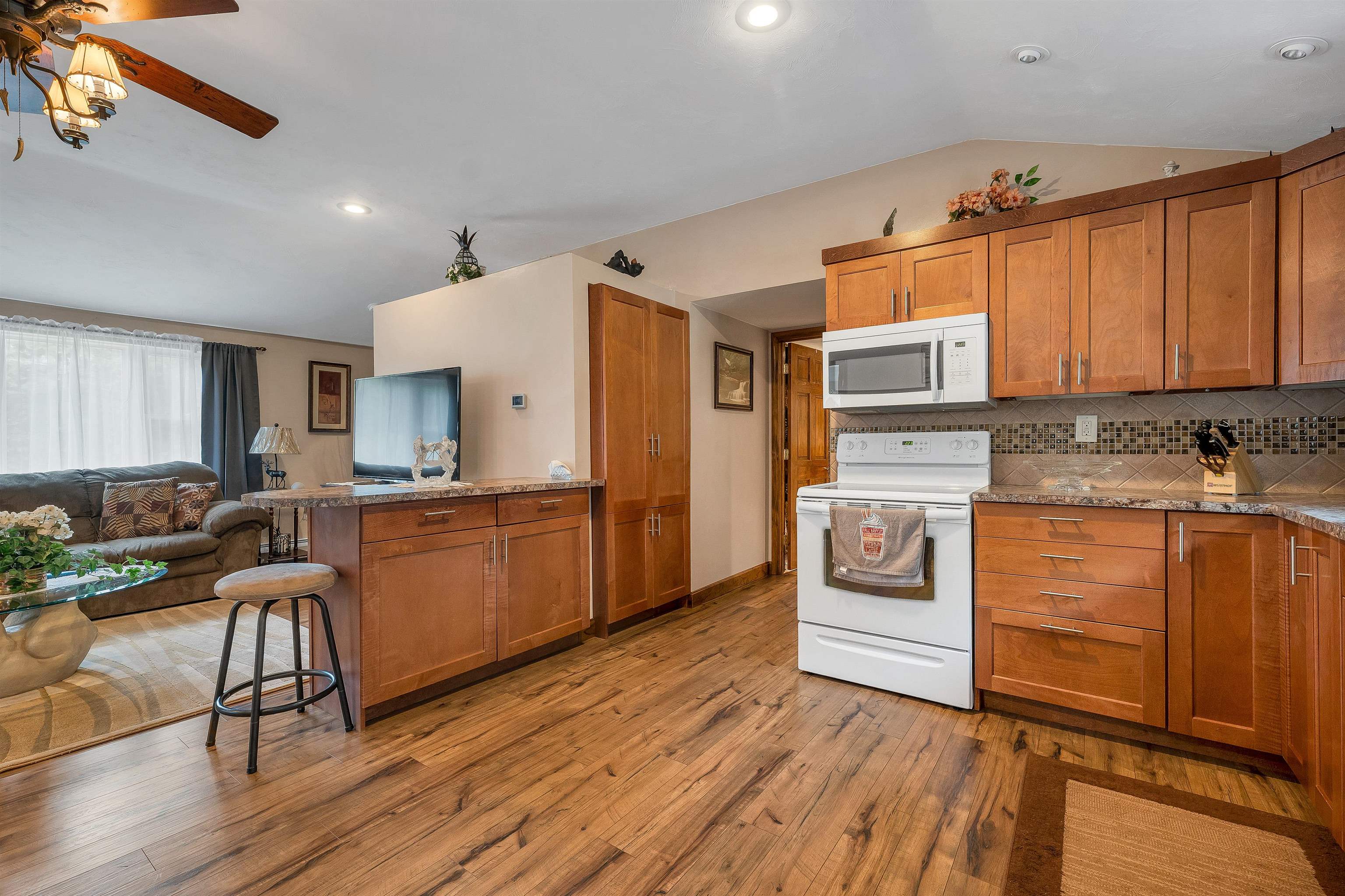 19 Gile Pond Road Franklin, NH 03235 - Photo 7 of 44 Gallery Image 7