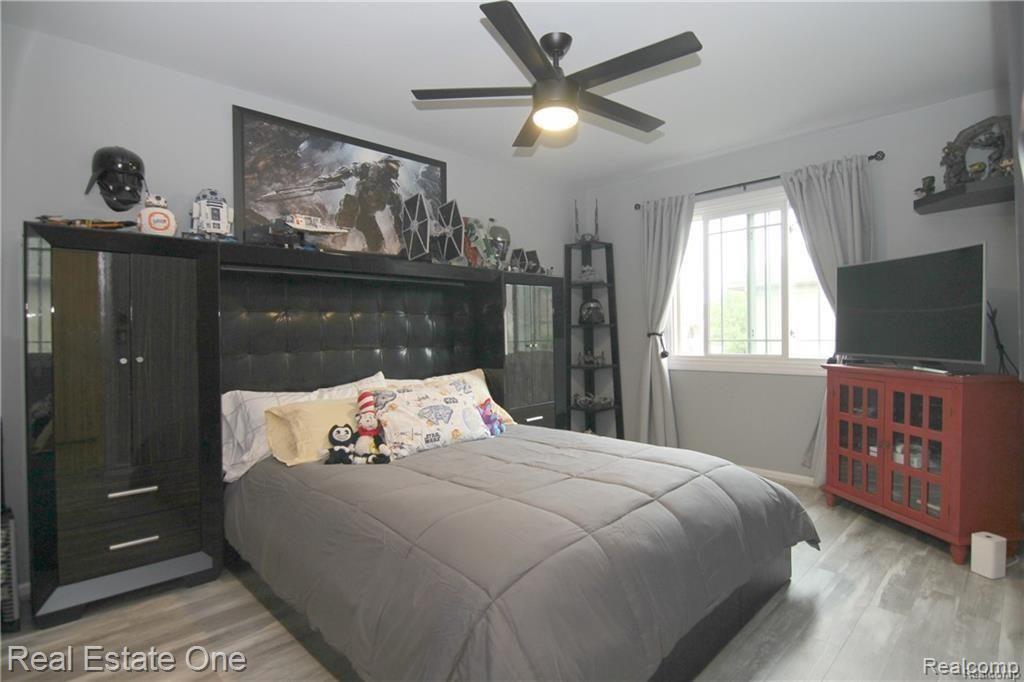 969 Maidstone Drive Rochester, MI 48307 - Photo 21 of 34 21.jpg