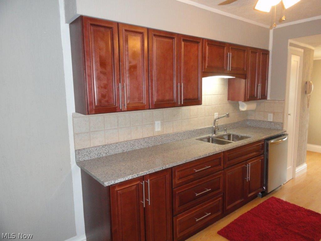 6406 Monmouth Road Parma, OH 44129 - Photo 10 of 25