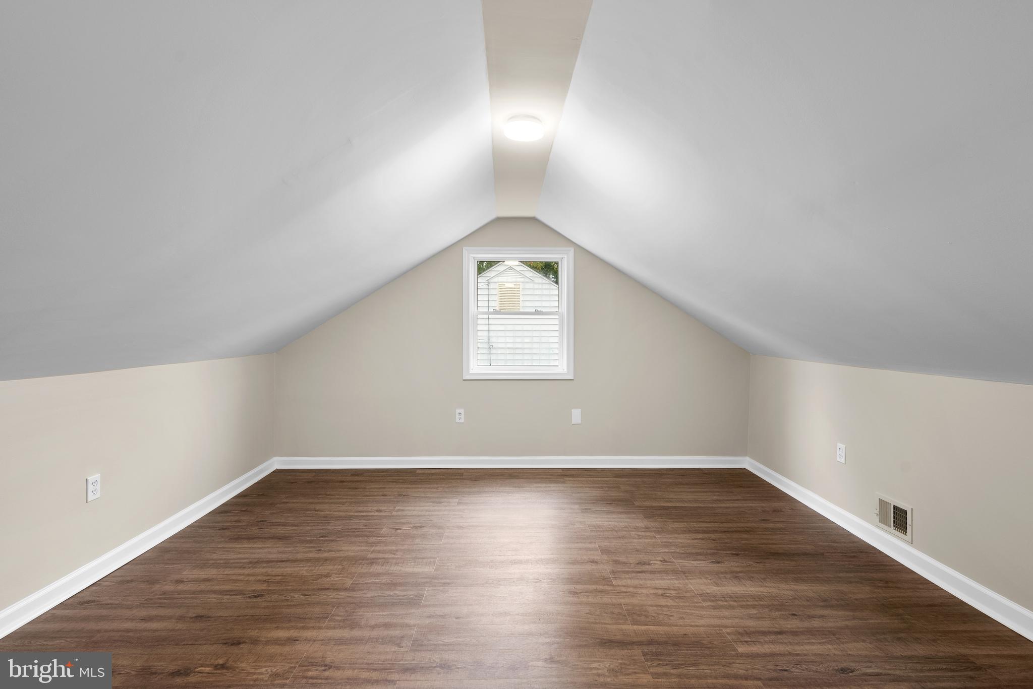 3005 Collins Avenue Silver Spring, MD 20902 - Photo 21 of 24 Gallery Image 21