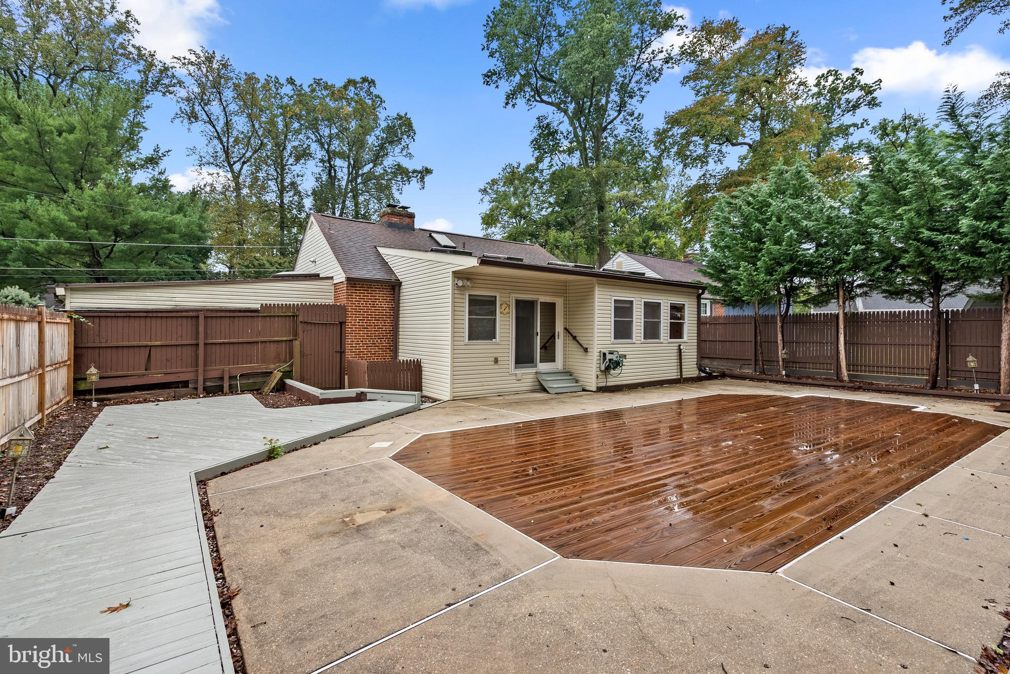 3005 Collins Avenue Silver Spring, MD 20902 - Photo 23 of 24 Gallery Image 23
