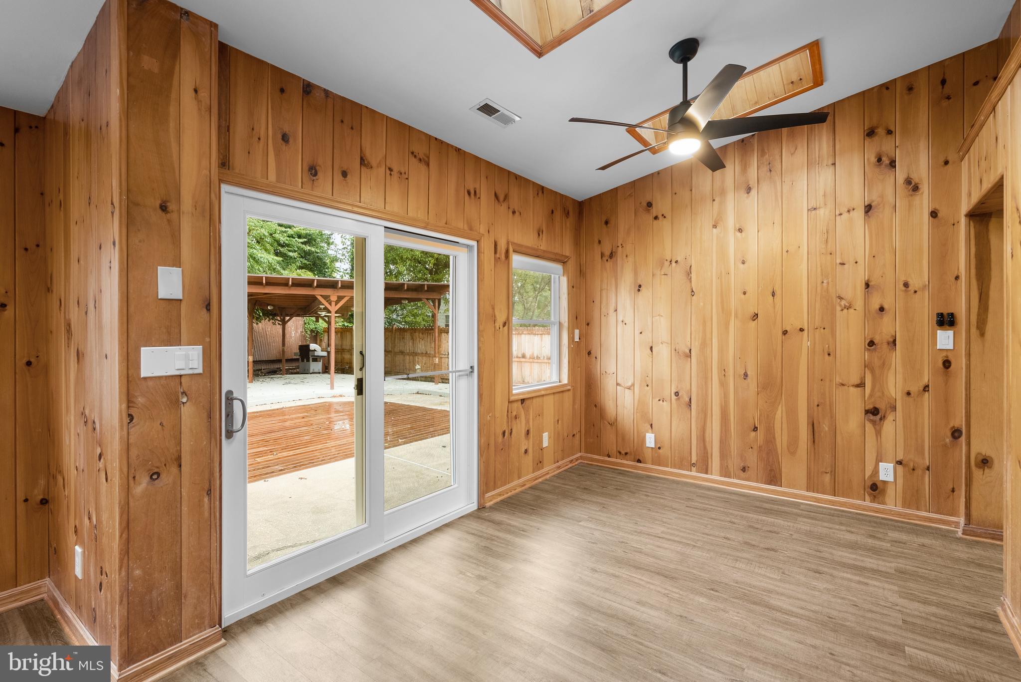 3005 Collins Avenue Silver Spring, MD 20902 - Photo 10 of 24 Gallery Image 10