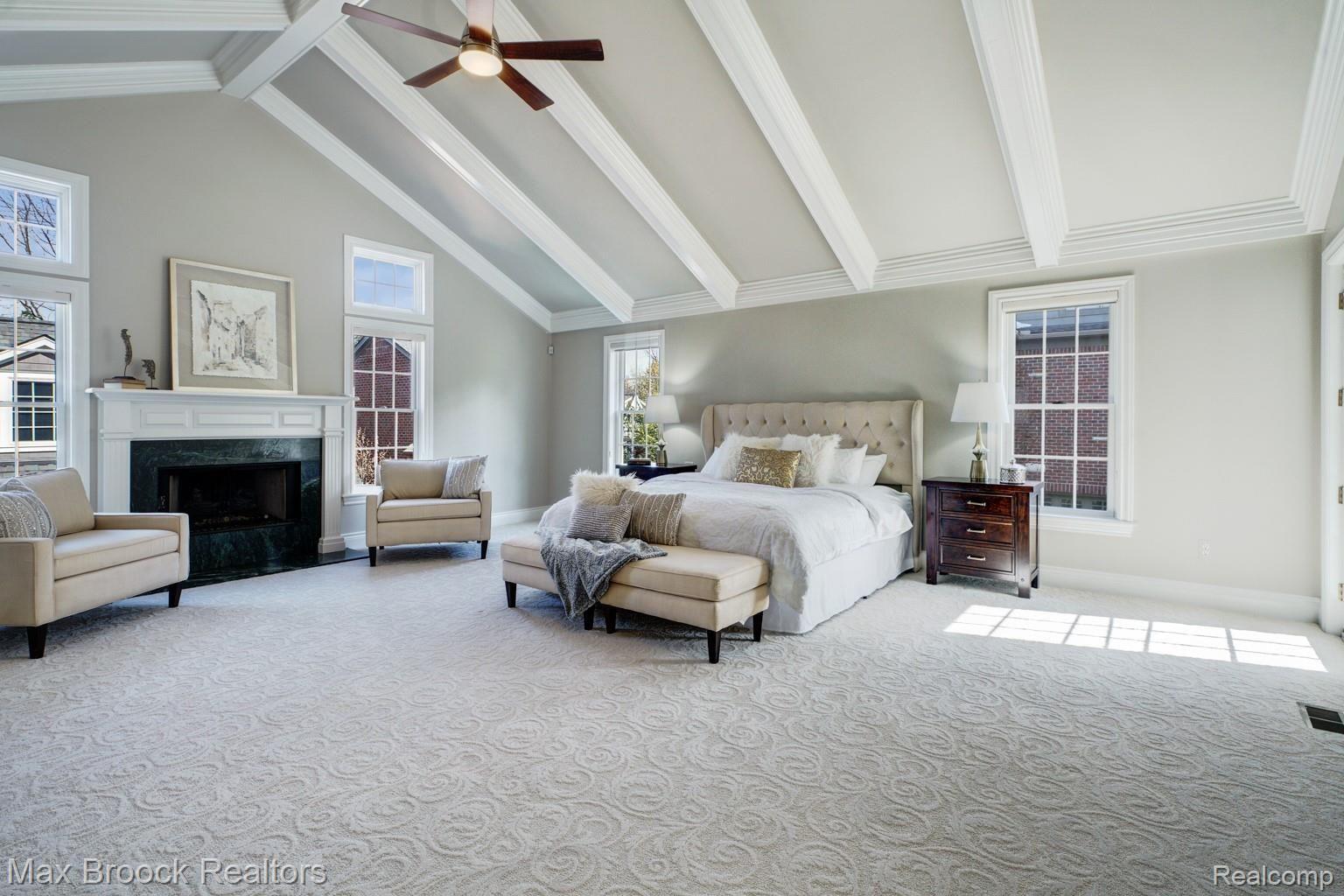 275 Aspen Road Birmingham, MI 48009 - Photo 26 of 46 DSC00644_5_6.jpg