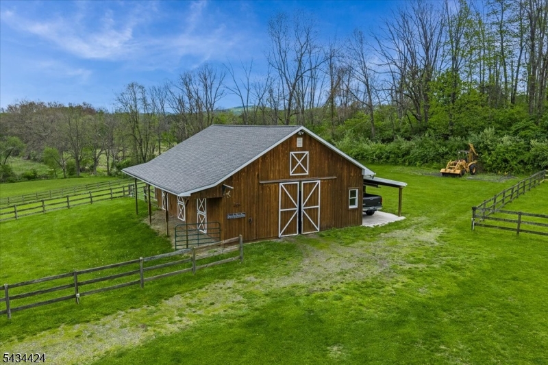 104 Creek Road Andover, NJ 07821 - Photo 39 of 49