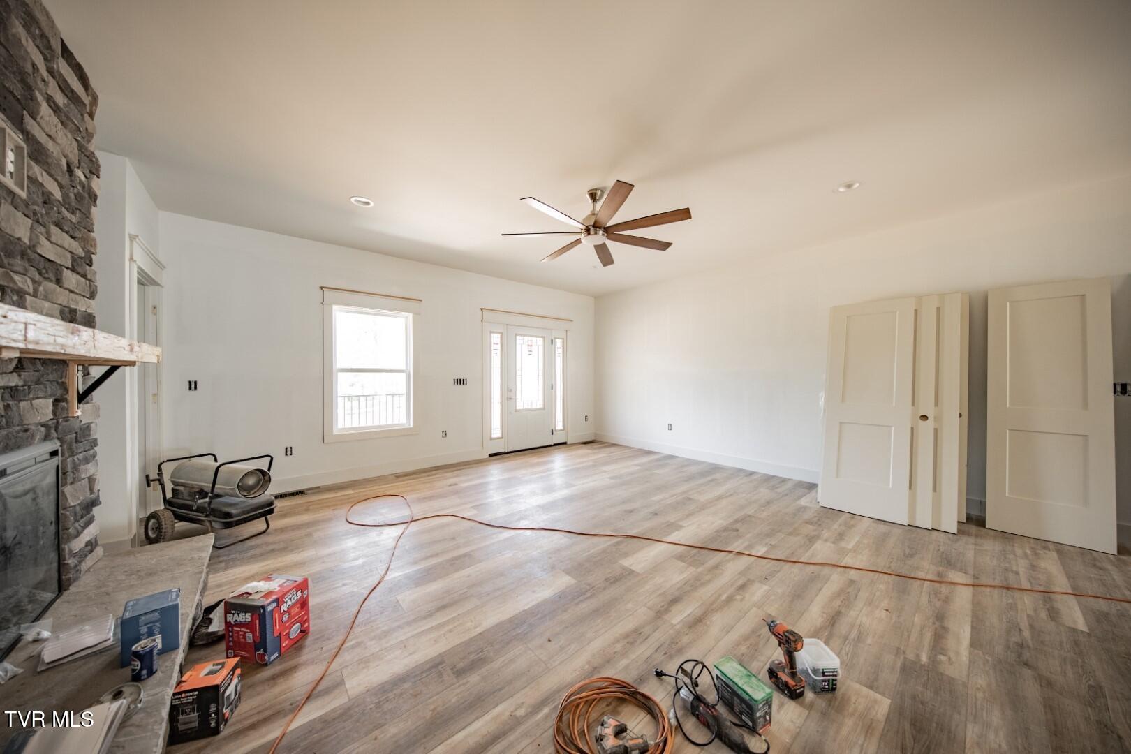 127 Victor Road Cosby, TN 37722 - Photo 11 of 38 9