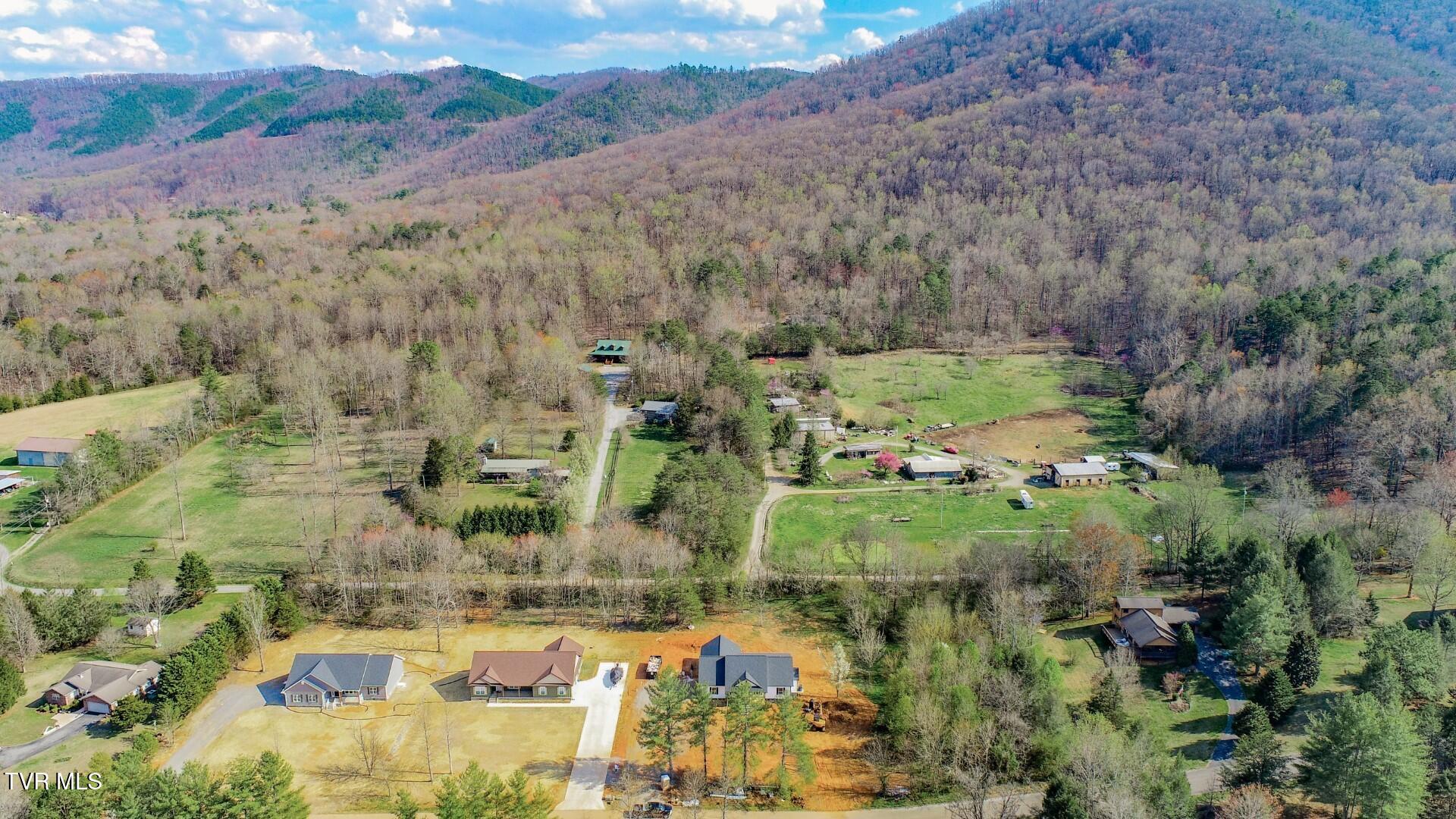 127 Victor Road Cosby, TN 37722 - Photo 30 of 38 27.6
