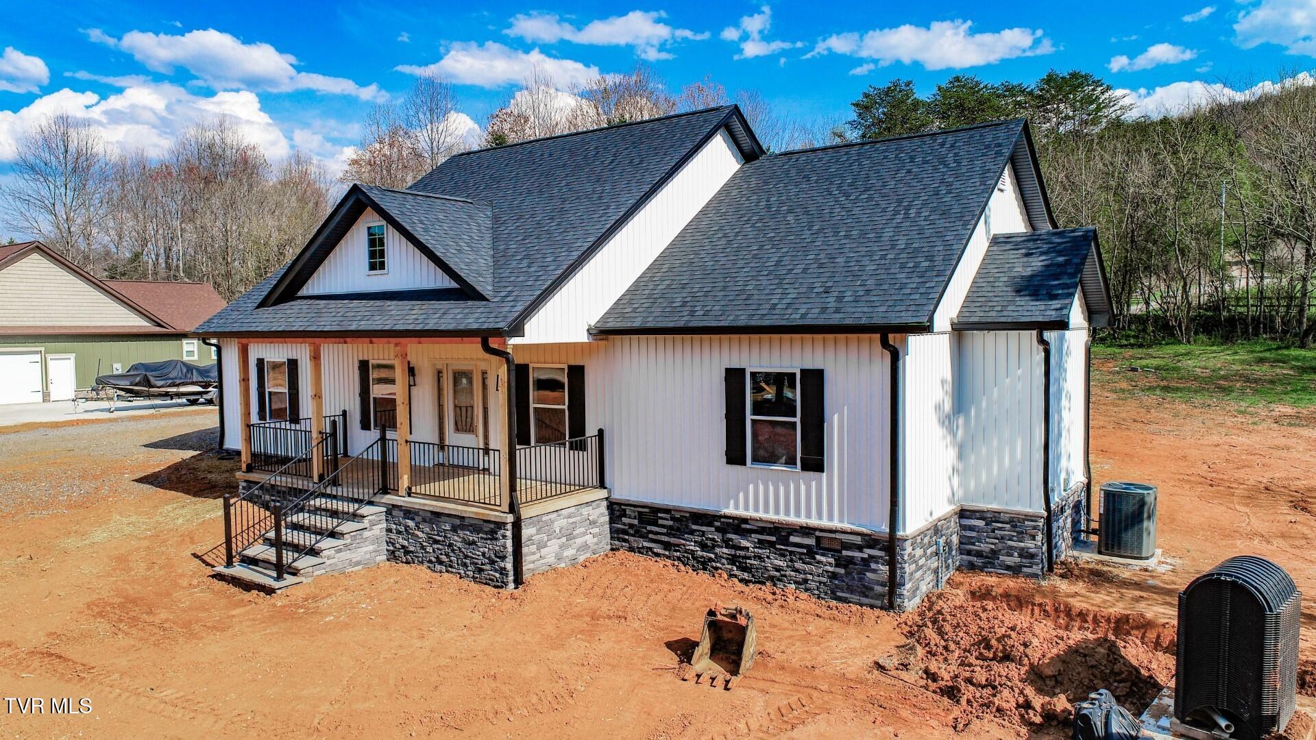 127 Victor Road Cosby, TN 37722 - Photo 5 of 38 3