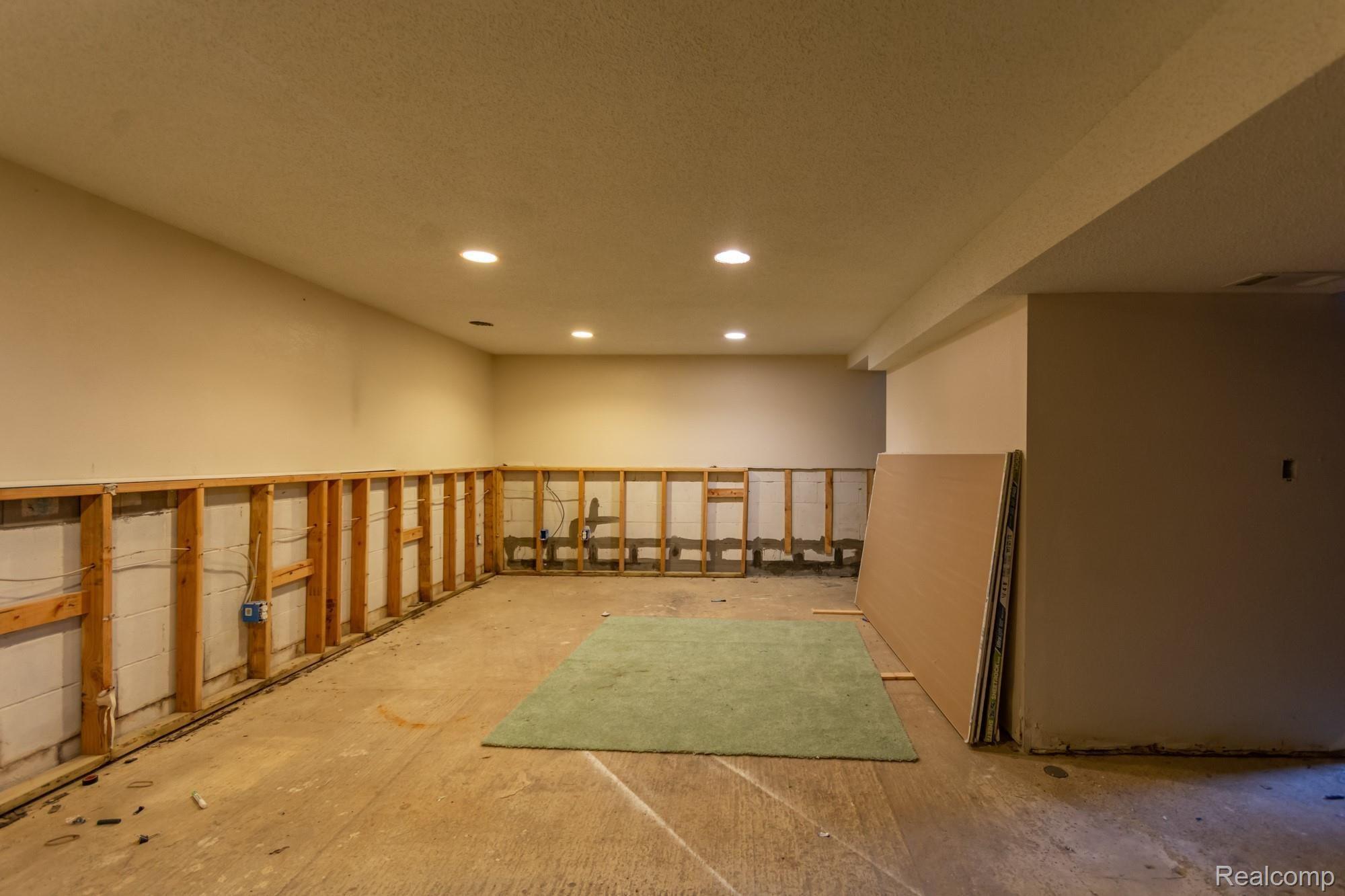 3801 Lansing Road Bancroft, MI 48414 - Photo 27 of 34 DSC_6499.jpg