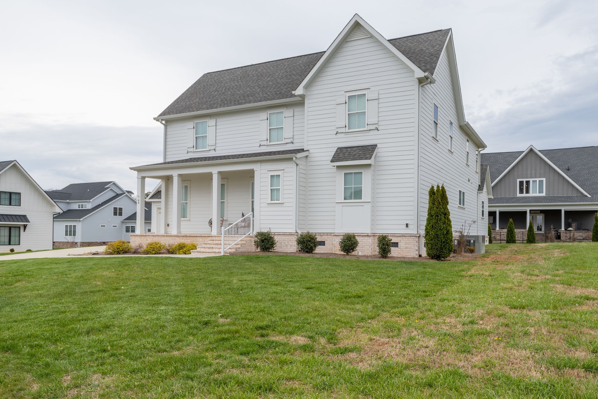48 Paddleboard Court Winchester, TN 37398 - Photo 2 of 26 Gallery Image 2