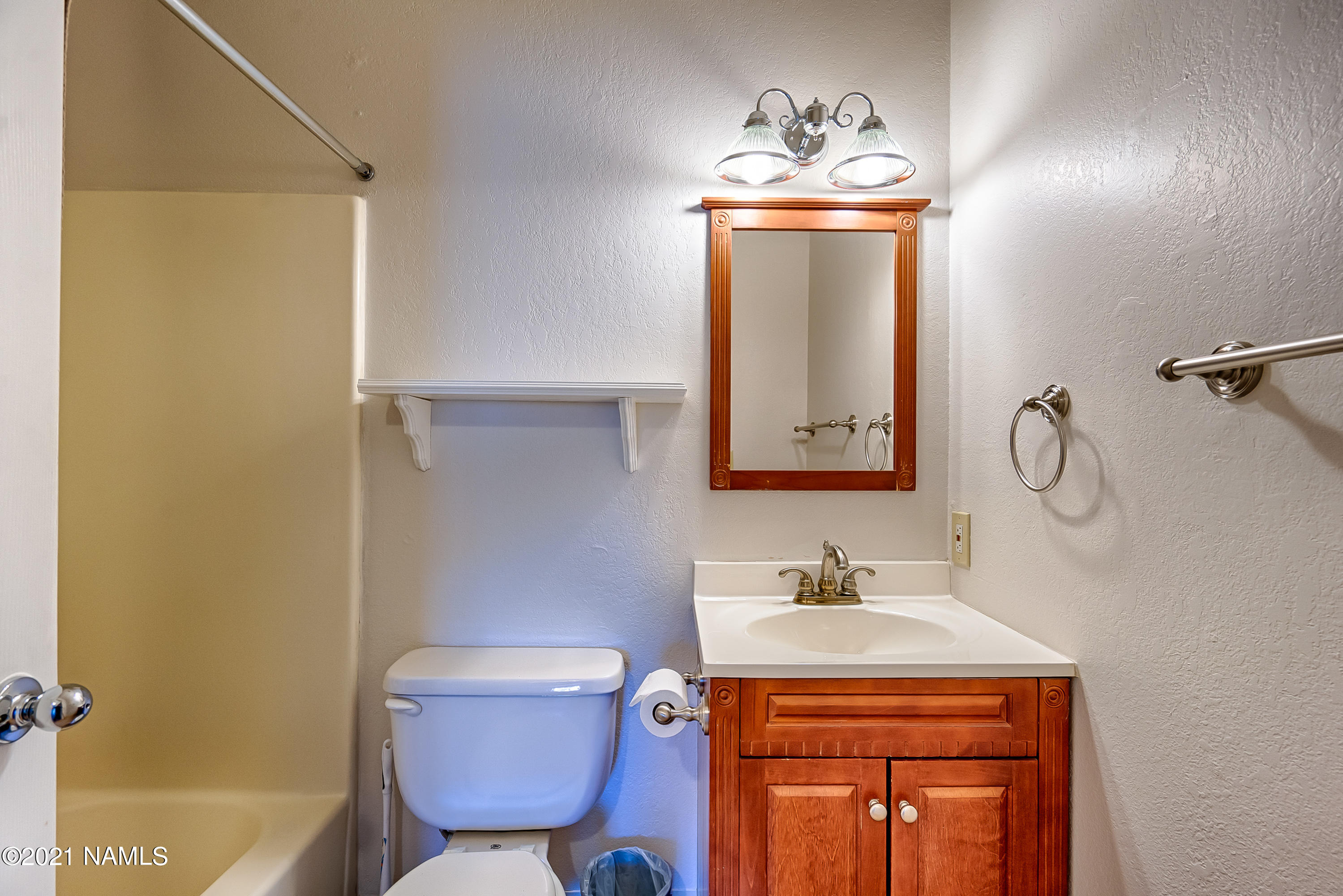 1200 South Riordan Ranch Street, Unit 16 Flagstaff, AZ 86001 - Photo 11 of 15 Riordan_Ranch_16-SWG_Media-10