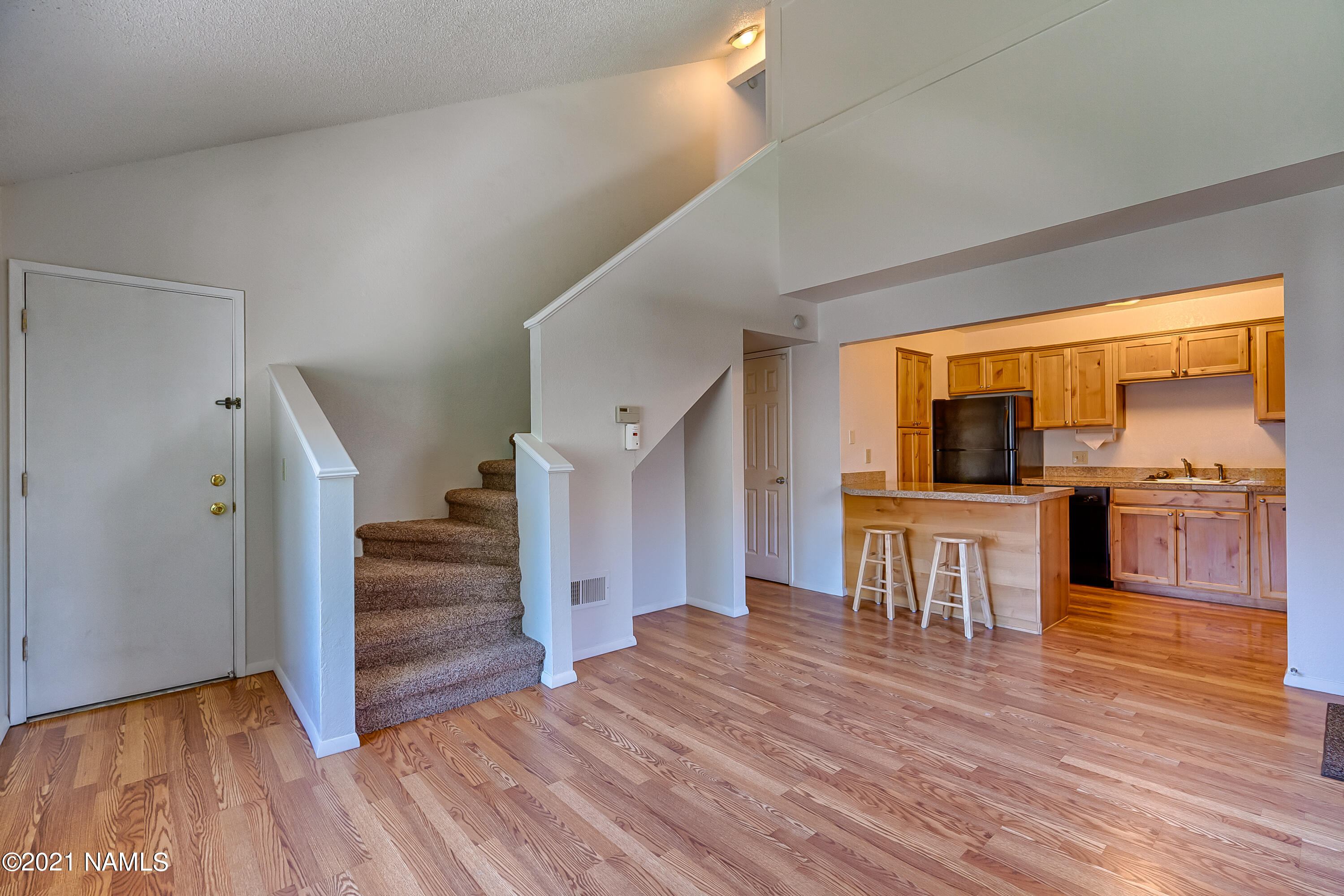 1200 South Riordan Ranch Street, Unit 16 Flagstaff, AZ 86001 - Photo 4 of 15 Riordan_Ranch_16-SWG_Media-3
