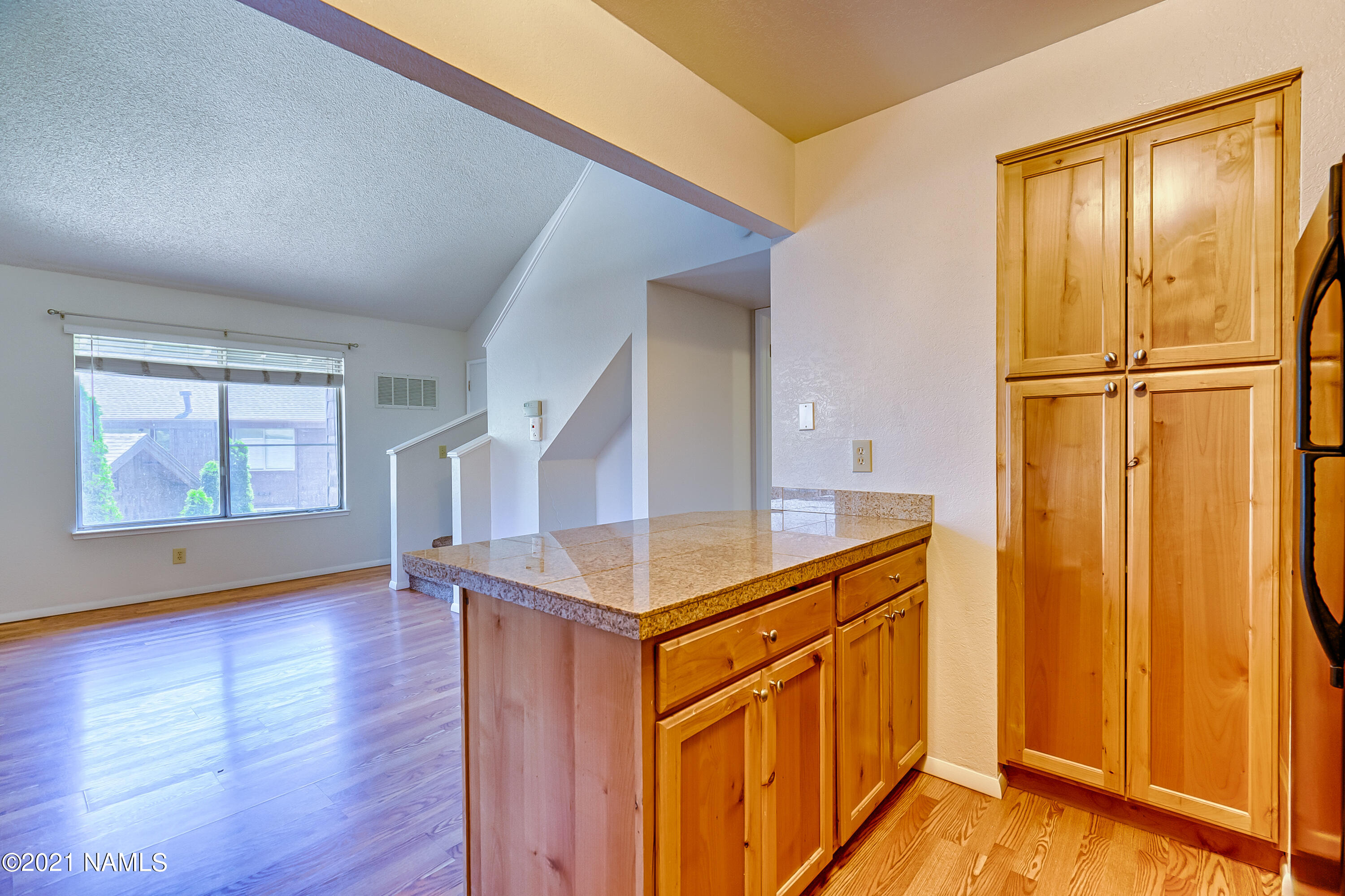 1200 South Riordan Ranch Street, Unit 16 Flagstaff, AZ 86001 - Photo 7 of 15 Riordan_Ranch_16-SWG_Media-6