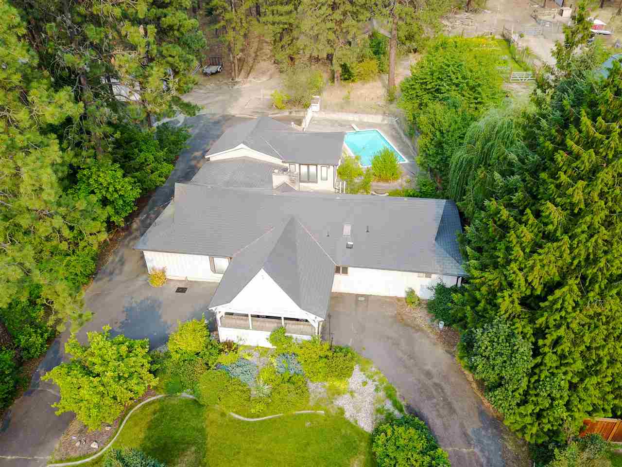 13402 North Mill Road Spokane, WA 99208 - Photo 1 of 20