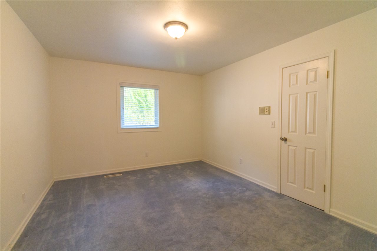 13402 North Mill Road Spokane, WA 99208 - Photo 8 of 20