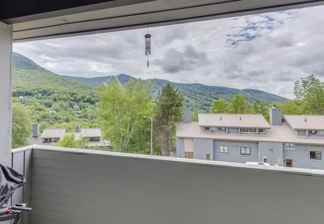 $619,900 | 27 Ravine Lane, Unit 1, Lincoln, NH 03251