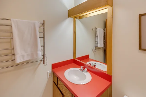 $619,900 | 27 Ravine Lane, Unit 1, Lincoln, NH 03251